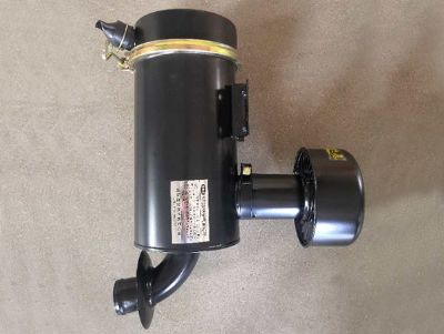 點擊查看詳細信息<br>標題：1532彎頭空氣濾清器 閱讀次數(shù)：1317